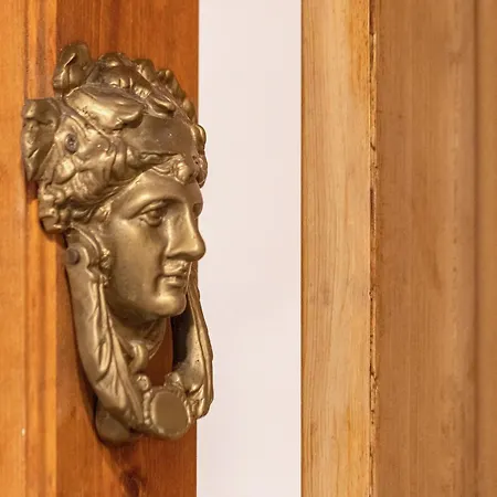 Briller Gewoelbe Appartement *